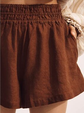 The Somerset Linen Shorts